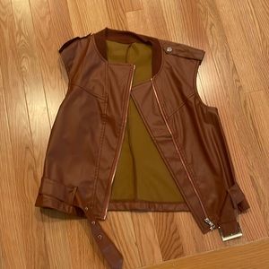 Faux leather vest brown